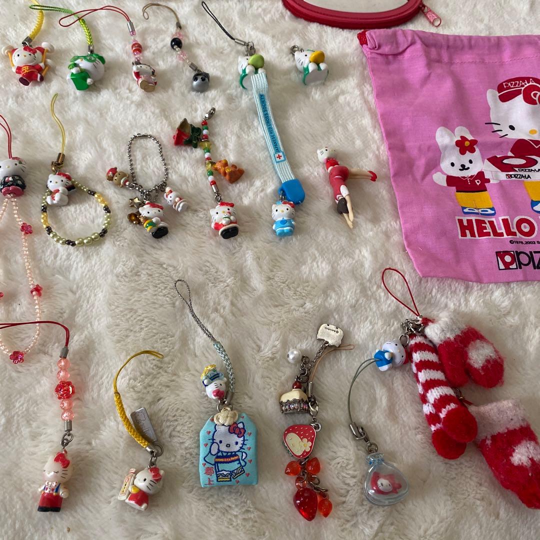 ハローキテご当地キーボルダー　 ストラップ 約32個セットまとめ売り