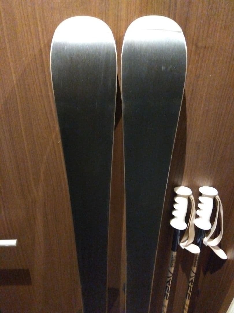 【うとさ様売却品】ATOMIC 男女兼用 スキーセット メンテ・WAX済✔