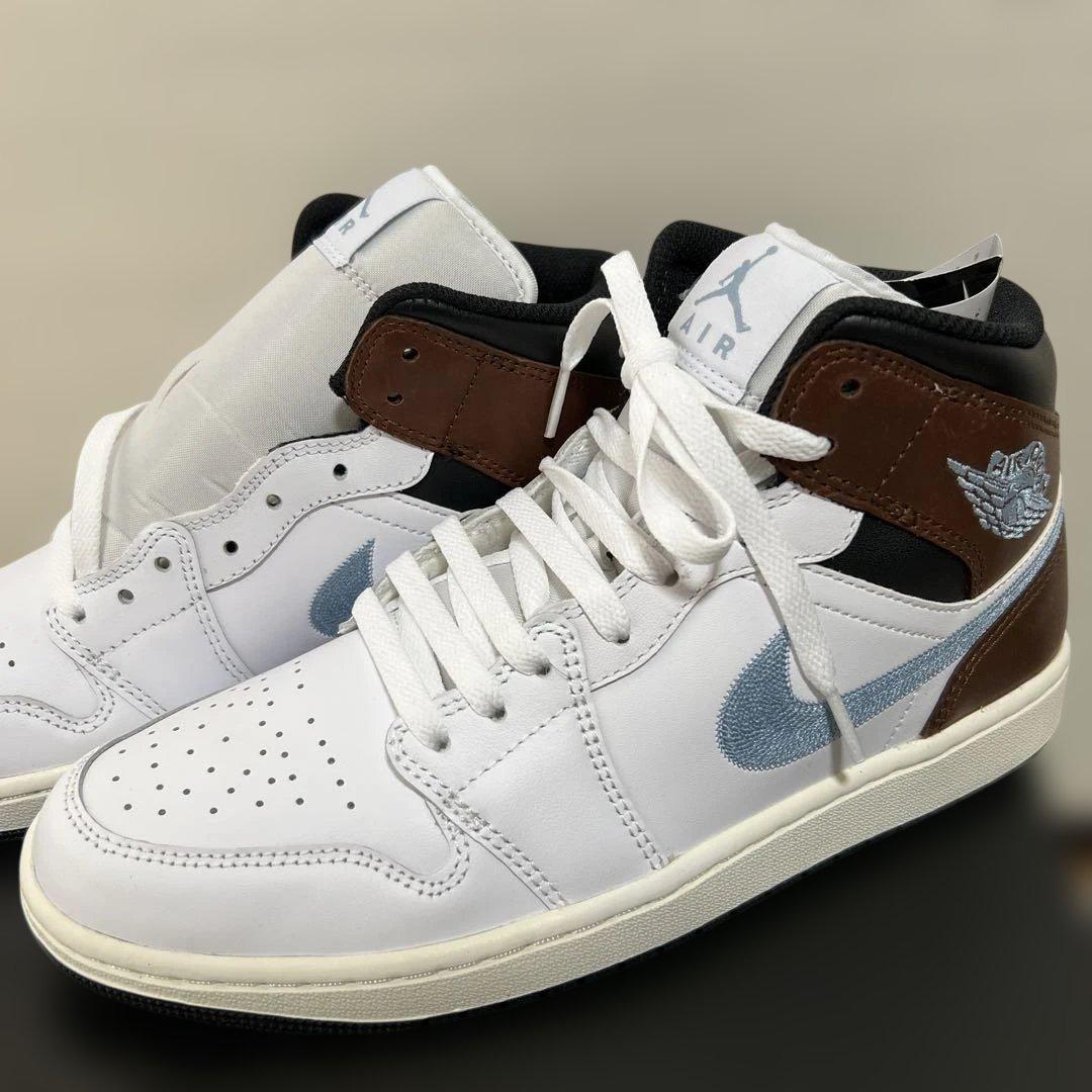 【未使用品】Nike Air Jordan 1 Retro ホワイト/ブラウン