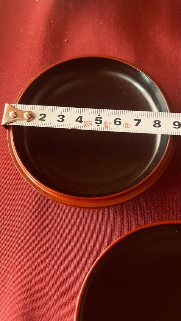 赤い鳥模様の朱肉入れ