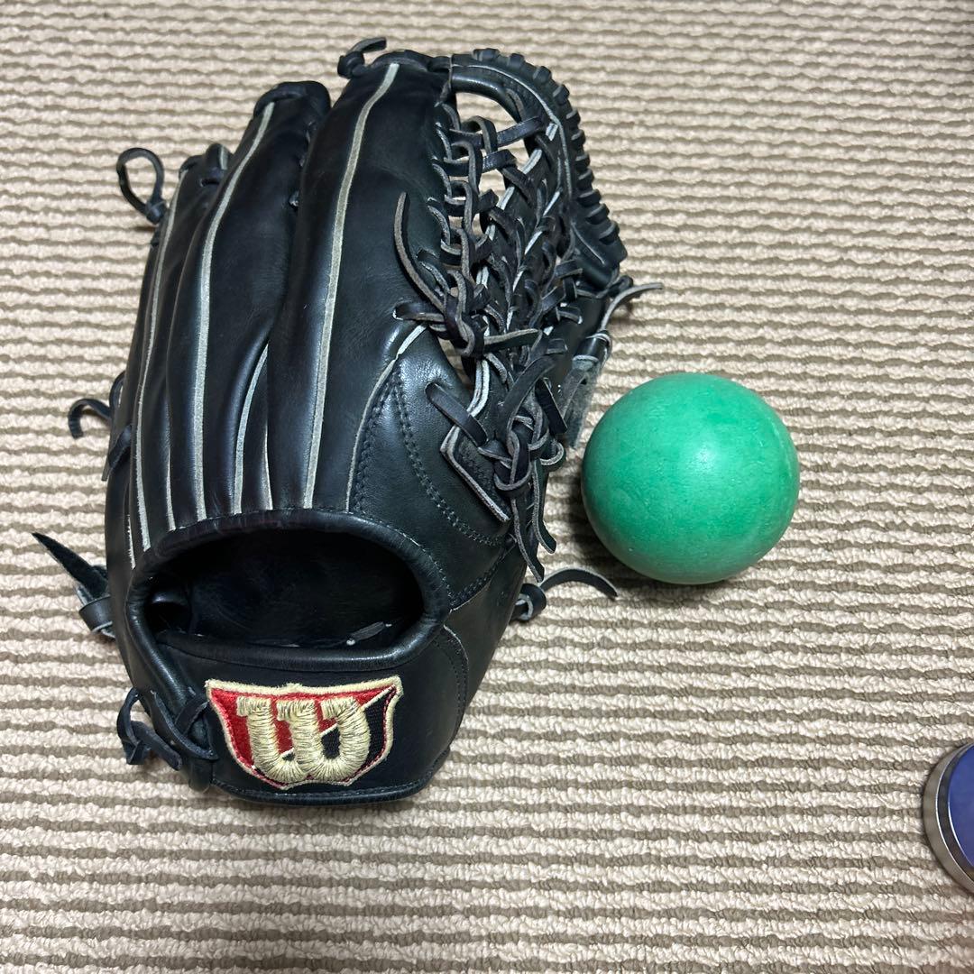 Wilson 軟式グローブ 右投げ用 ブラック 型付けボール