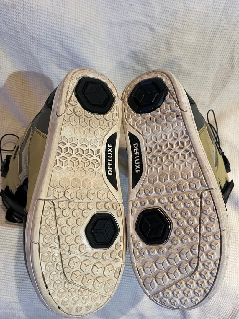 スノーボード Deeluxe team ID 2023 28.5