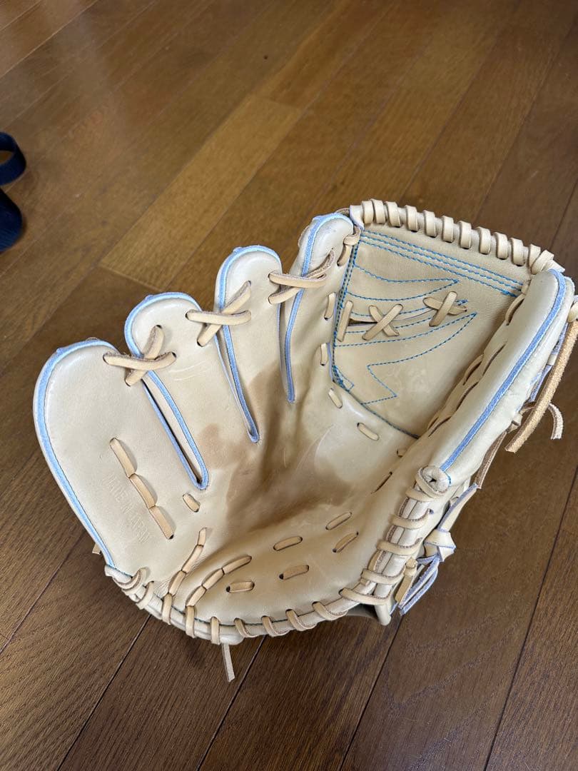 NoLimit(ノーリミット) 投手用オーダーグラブ