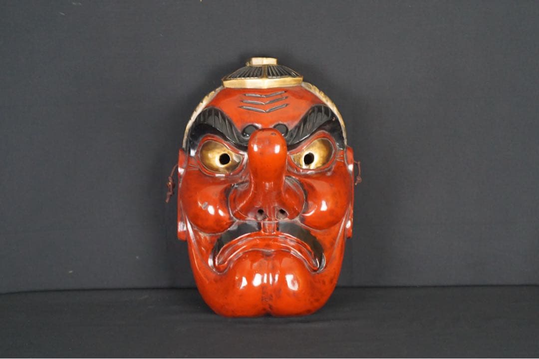 天狗面 木彫一刀彫 時代物 壁掛け 漆塗 縁起物 天狗