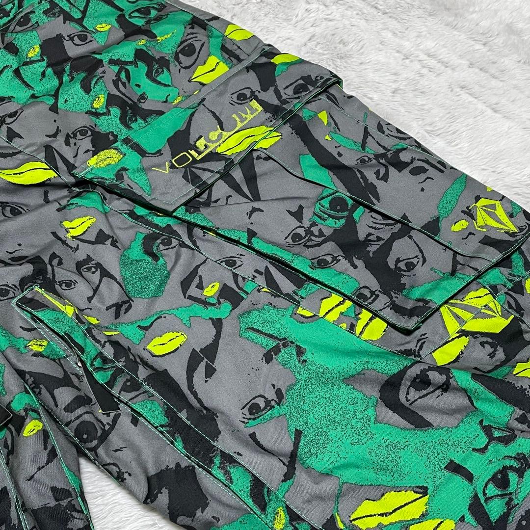 ボルコム　スキーウェア　ナイロンパンツ　総柄　ロゴ刺繍　タウンユース　XLサイズ