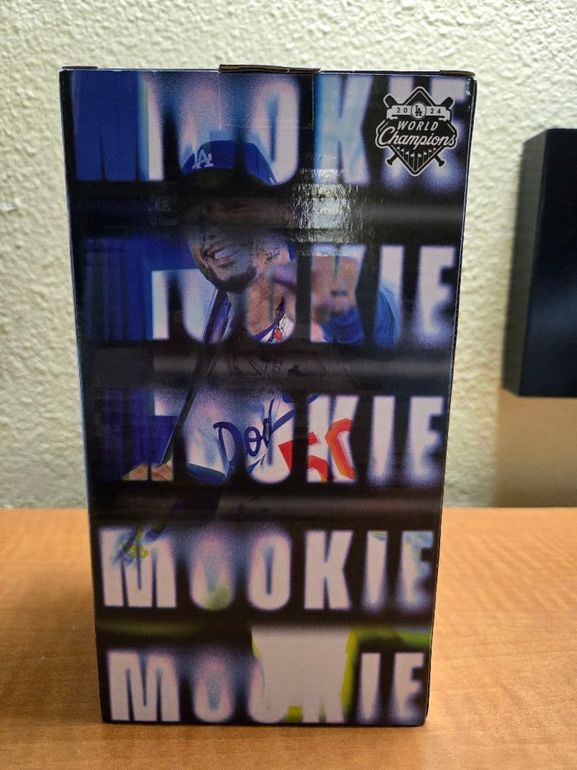 【早い者勝ち！1点のみ】ドジャース ムーキーベッツ ボブルヘッド 5/13