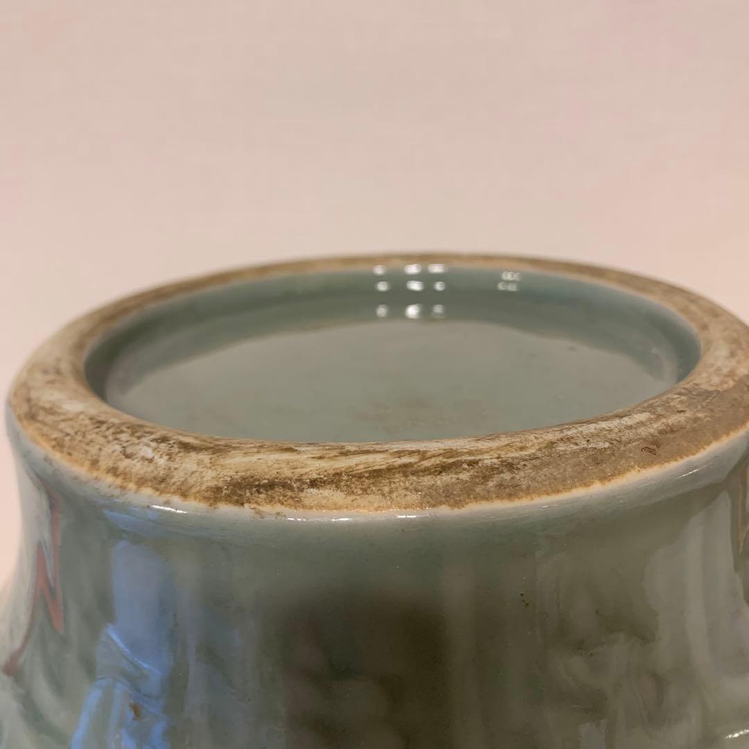 中国美術 青磁 壺　アンティーク　102