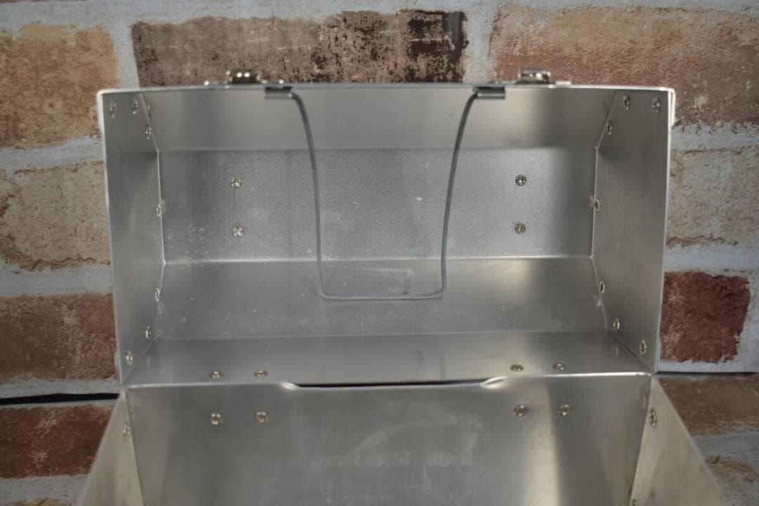 ★極上品★ L May MFG Aluminum ランチ ボックス カナダ製