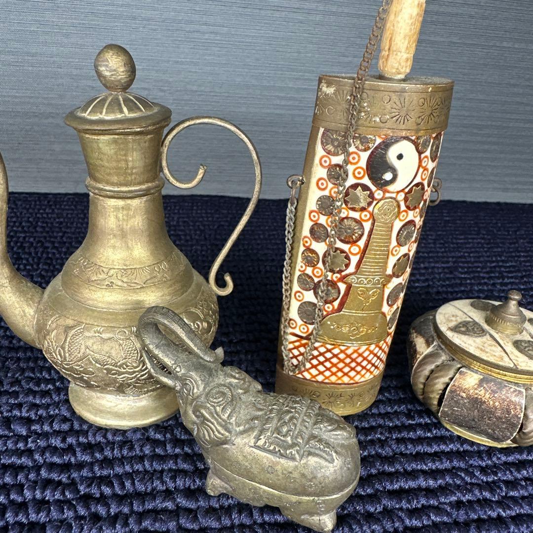 ネパール　置物　小物入れ