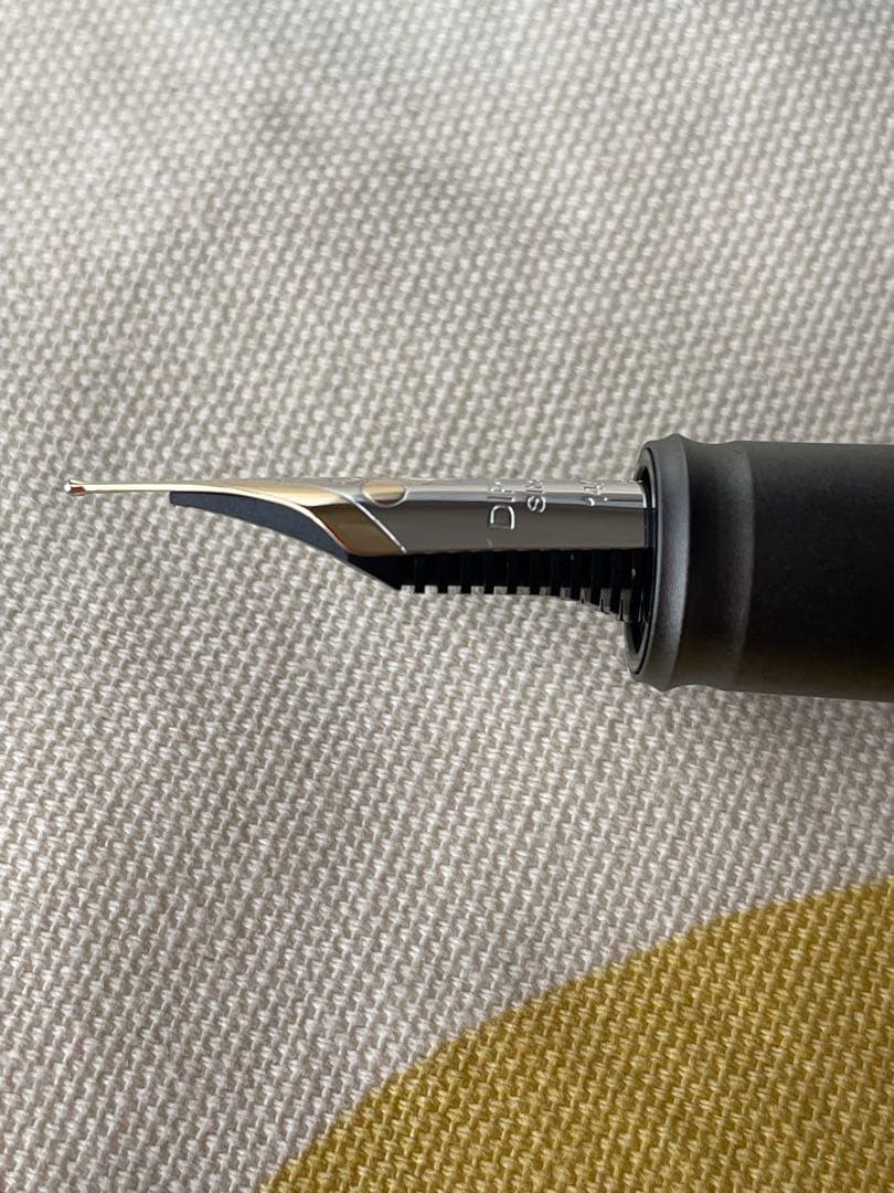 DIPLOMAT（ディプロマット）アエロ　ブラック