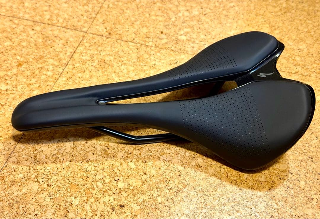 パーツ SPECIALIZED ROMIN EVO COMP GEL