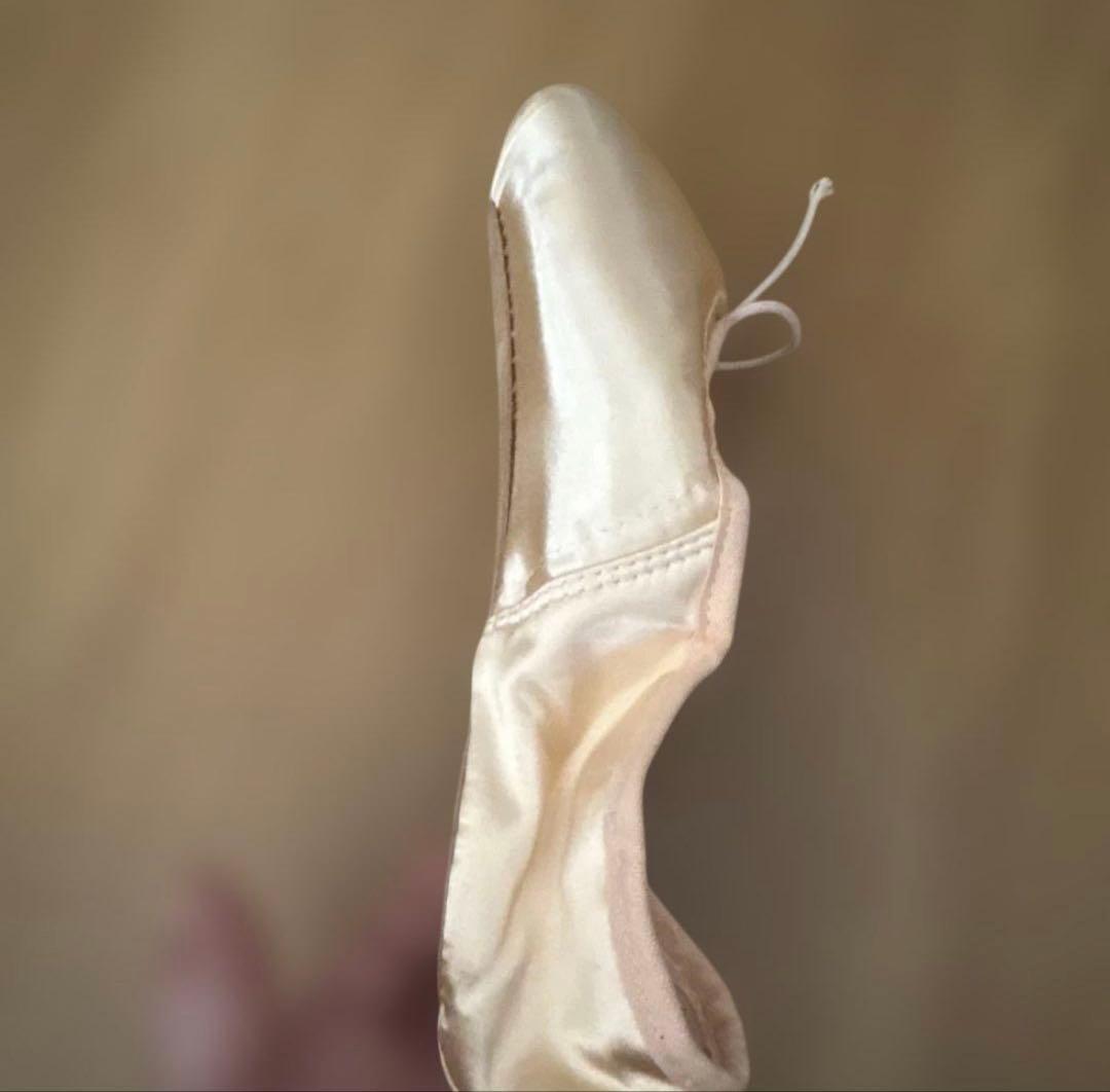 Freed of London トゥシューズ 5 XX ト音記号