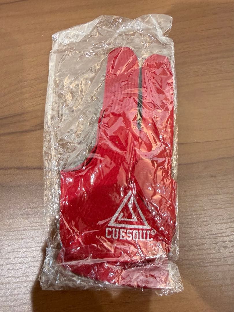 CUESOUL ビリヤード ダーツ グローブ 右手用 赤 5枚セット 新品未開封