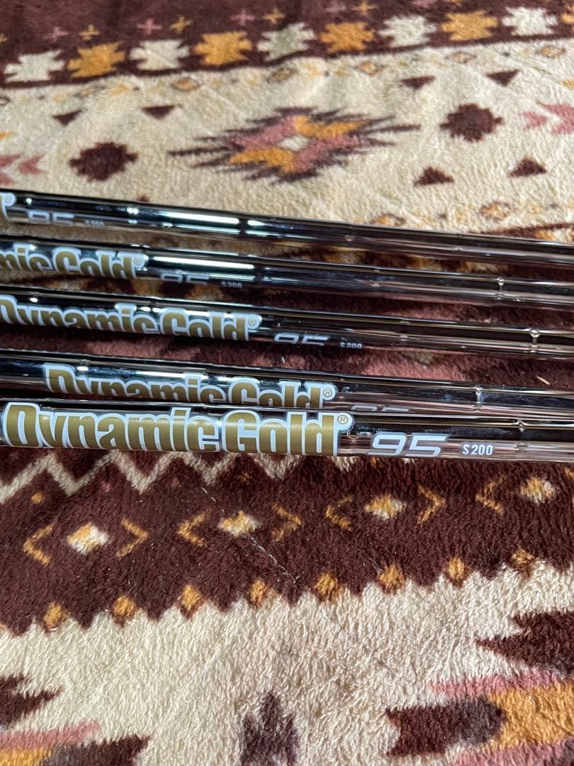 【美品】6本 ゼクシオ エックス アイアン 2024 ダイナミックゴールド95