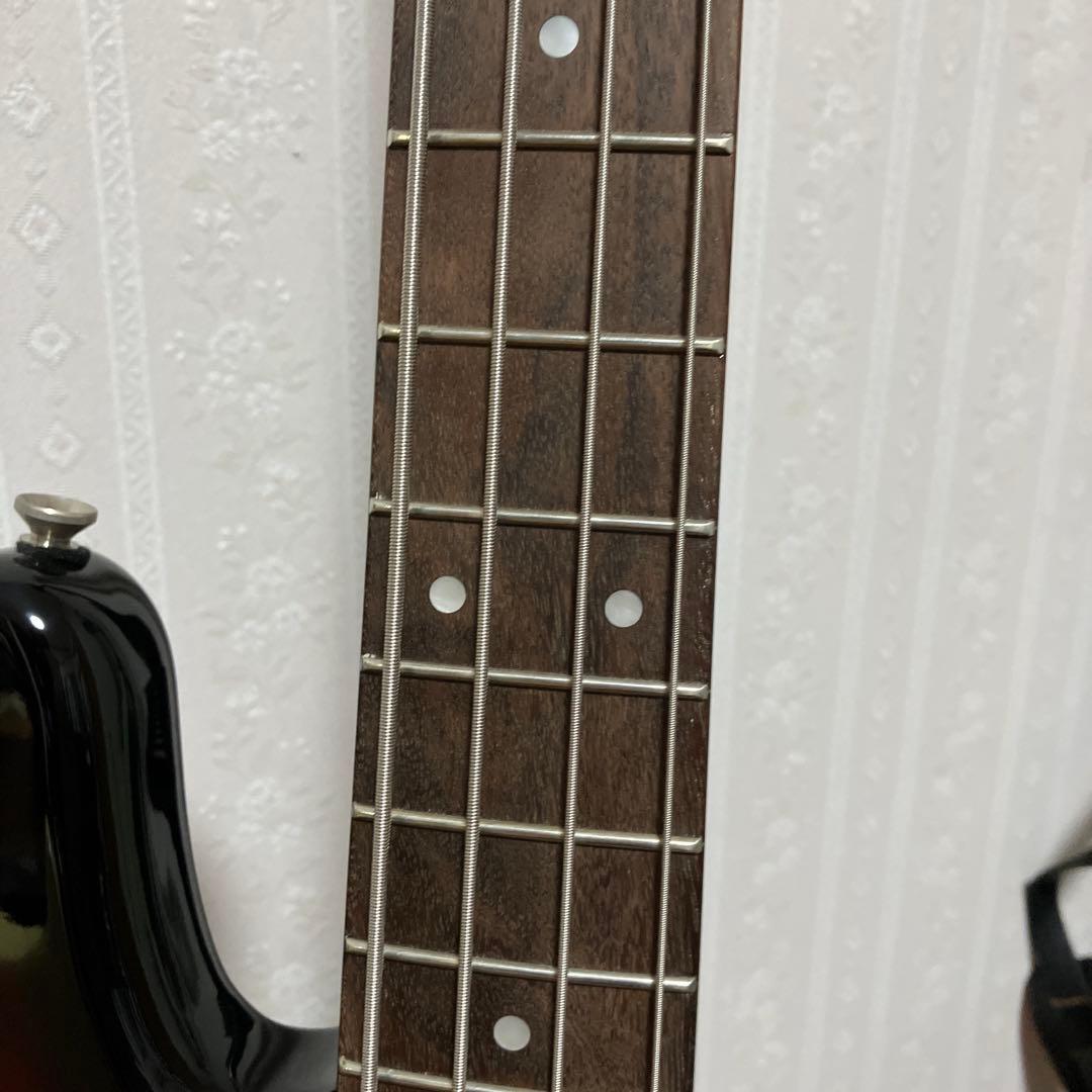 ベース Squier ClassicVibe '60s Jazzbass