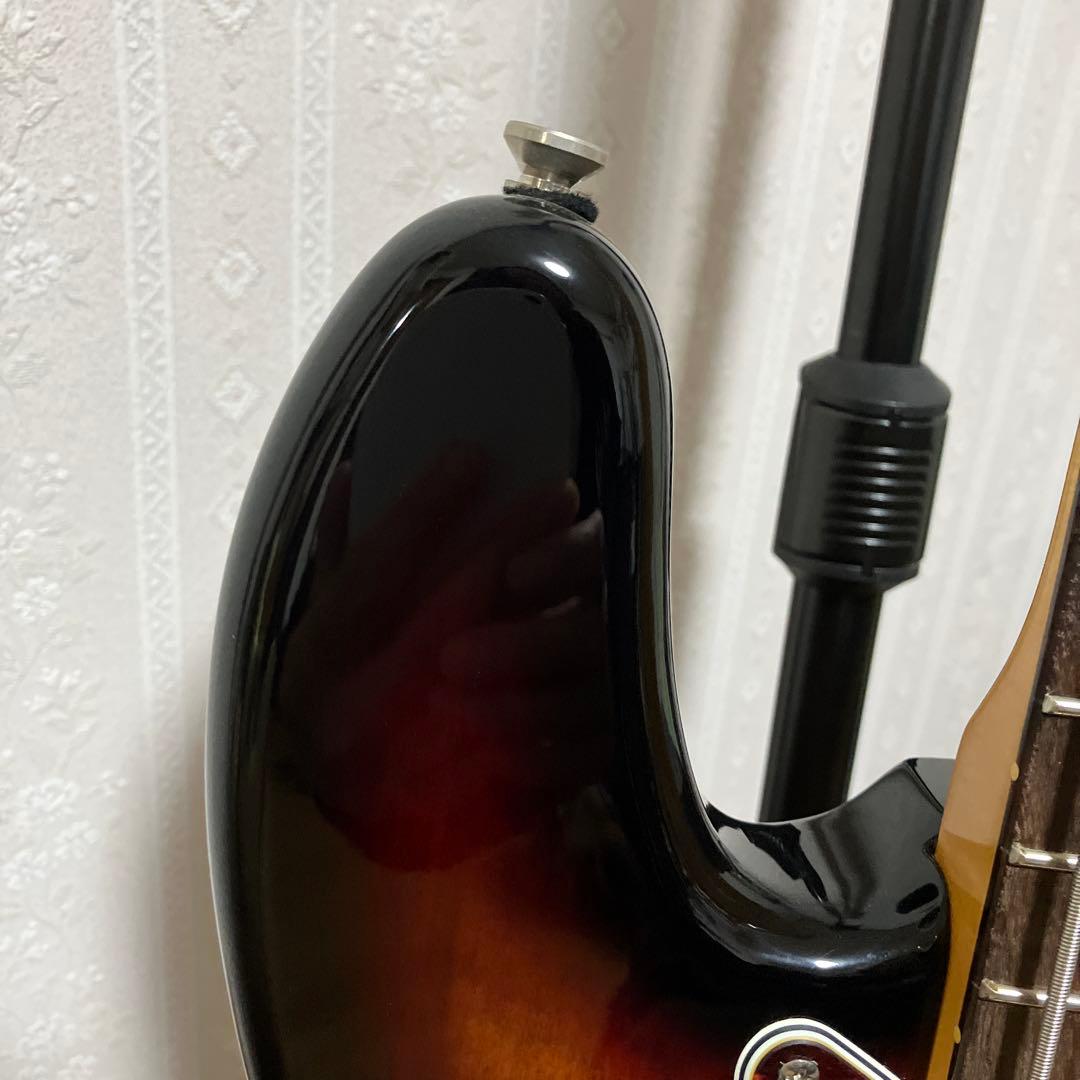 ベース Squier ClassicVibe '60s Jazzbass