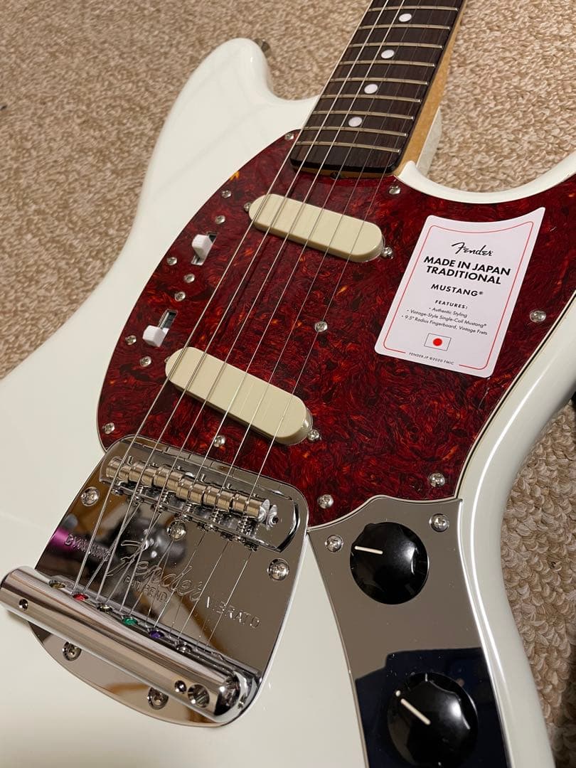 ギター Fender Mustang Made in Japan Traditional
