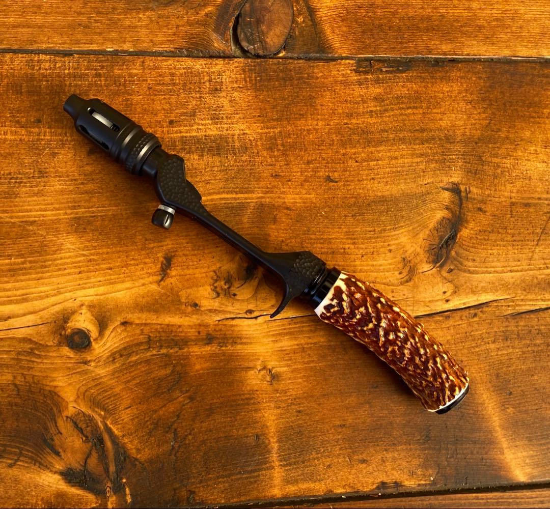 ガングリップ　ブラック　鹿の角グリップ　ハンドメイド　渓流釣り　トラウトロッド