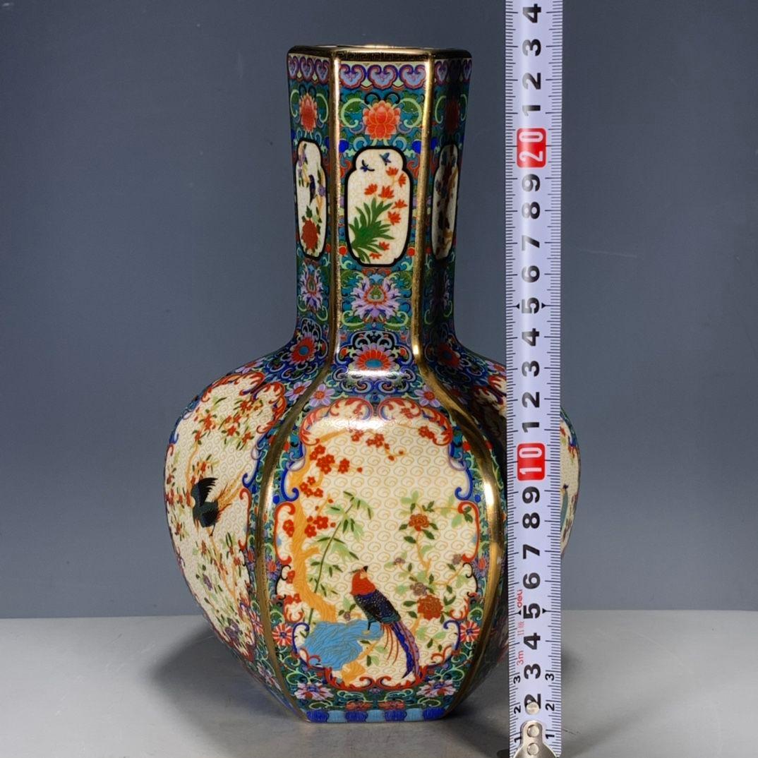パステル蒔絵花鳥多稜天球瓶 景徳鎮 陶磁器 装飾品 工芸品 美術品 置物