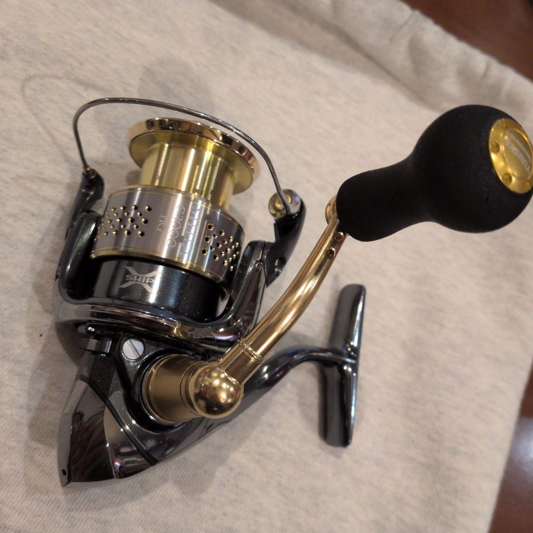 シマノ　ステラ　C3000 ＨG ＳD 83 Ｅ 未使用