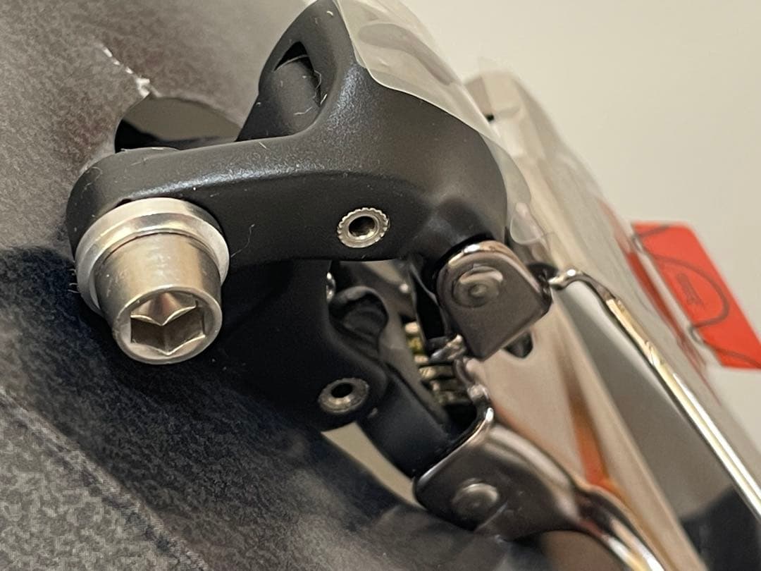 シマノDURA－ACEフロントディレイラー「FD－7900－B」新品