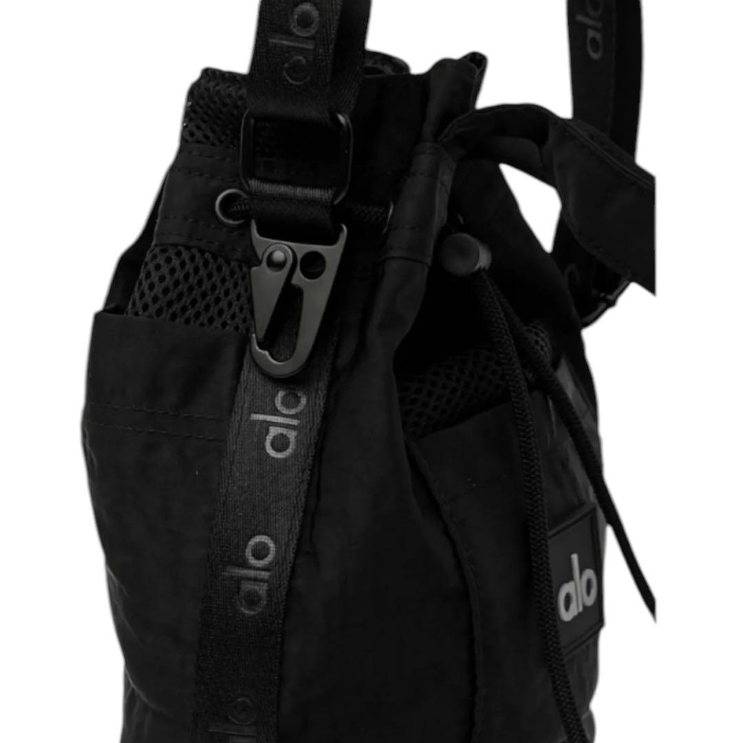 ALO Yoga クロスボディバケットバッグ　ブラック