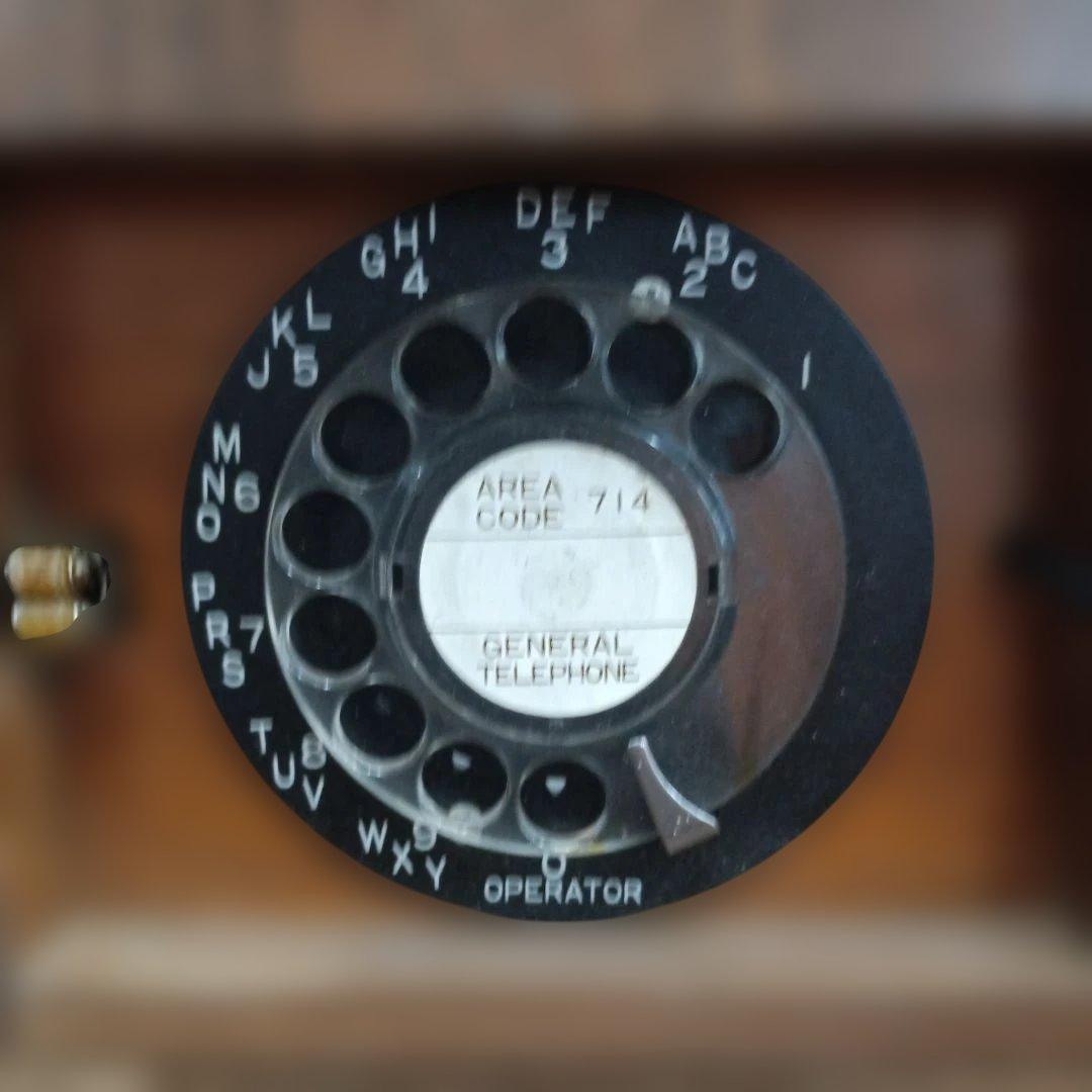 4214）アンティーク風電話機　アメリカ製デルビル風電話機