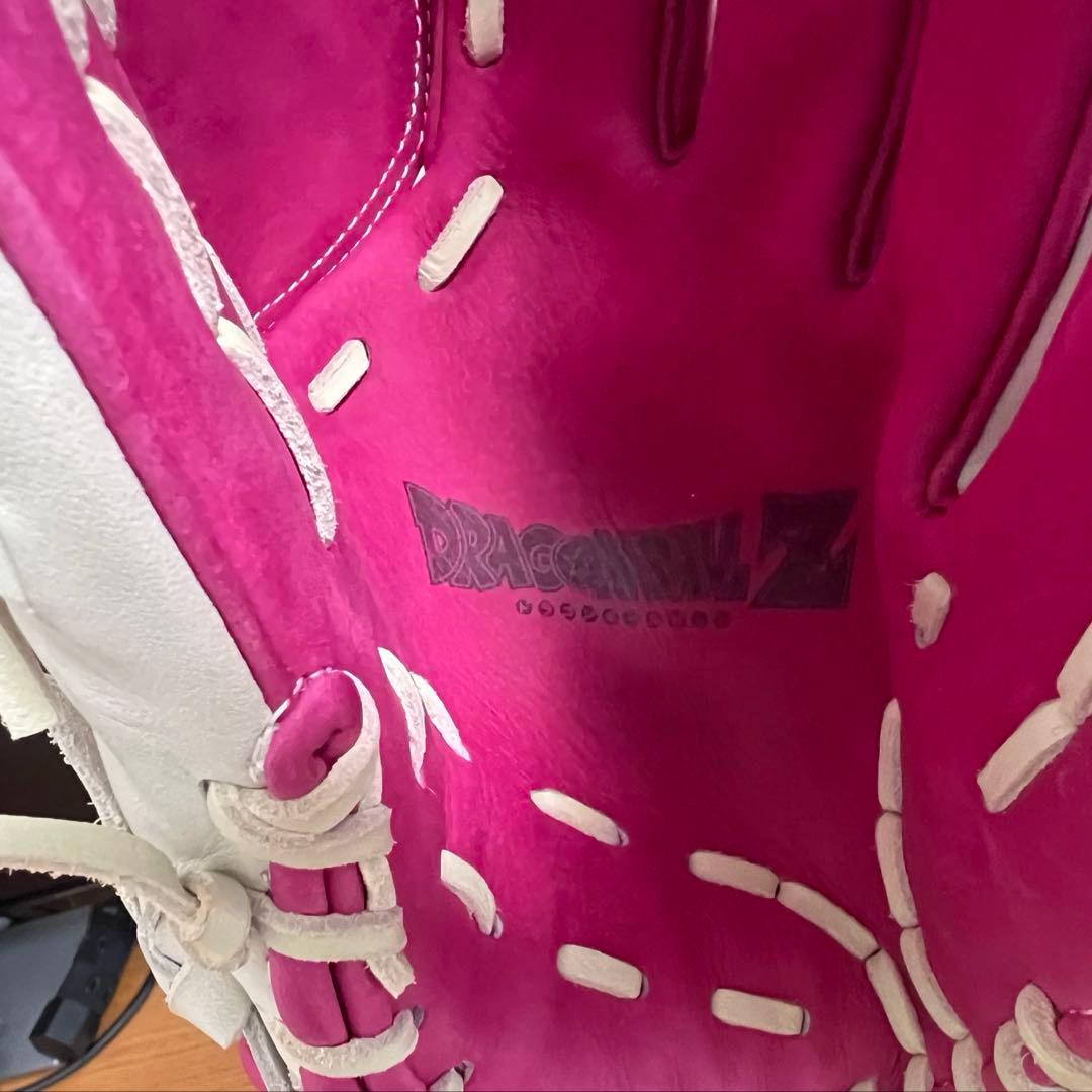 限定品 ドラゴンボールZ フリーザモデル 軟式グローブ