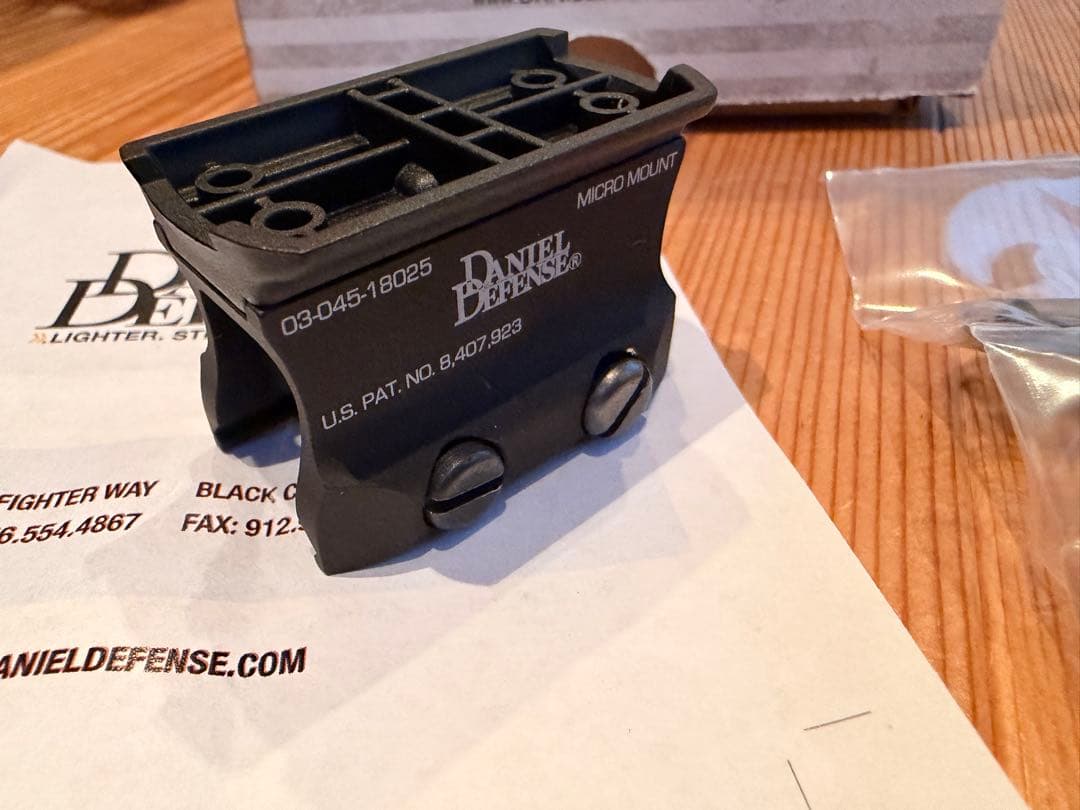 く*ら様 【実物】DANIEL DEFENSE ダニエルディフェンス T2 マウ