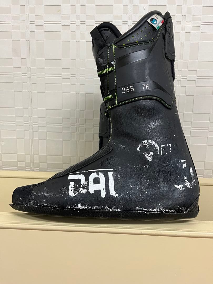 ダルベロ　DS R黒　130 26.0〜26.5