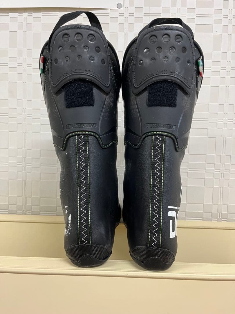 ダルベロ　DS R黒　130 26.0〜26.5