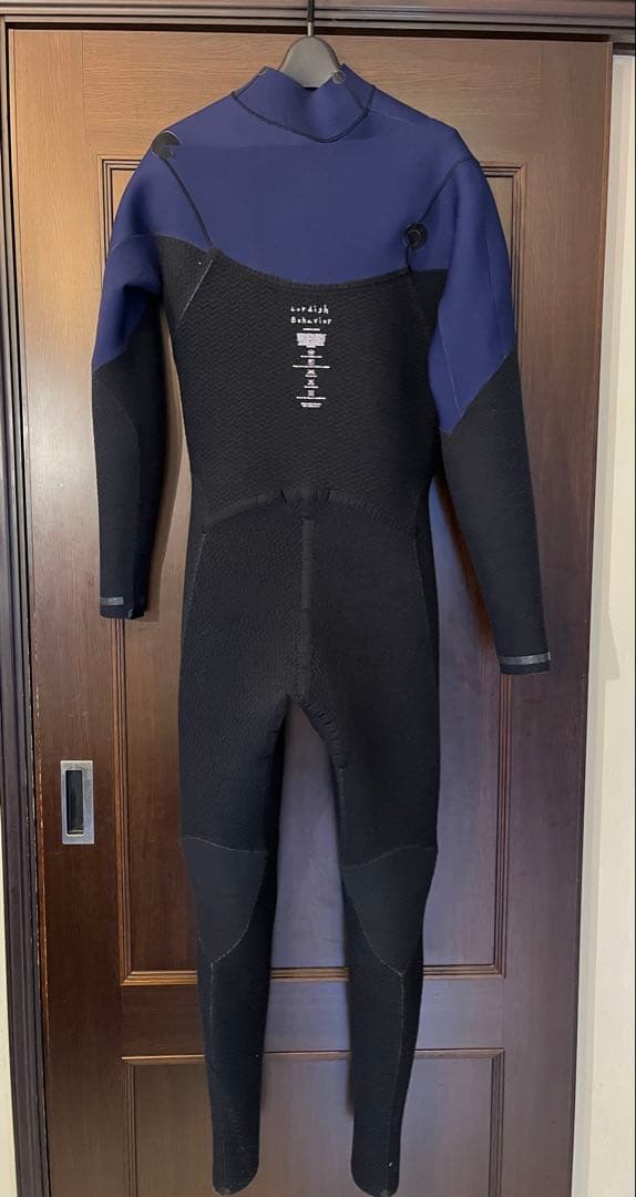 お値下げ中Lordish Behavior ローディッシュビヘイビアジャーフル