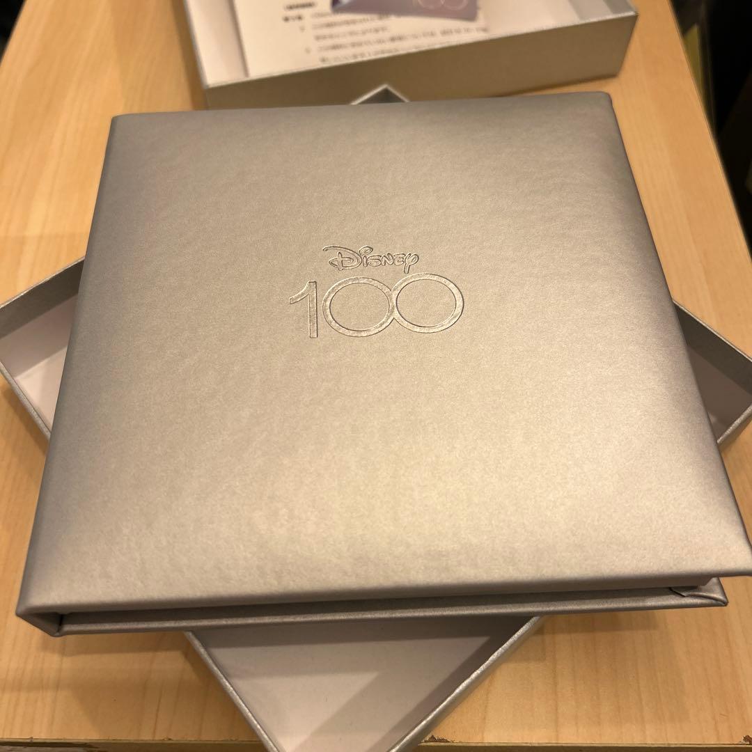 Disney100 記念 Suicaカード & 収納ボックス　新品