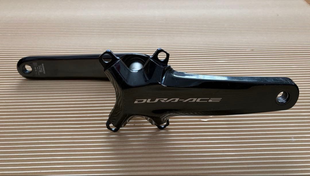 シマノ　デュラエースクランク　FCーR9200 167.5mm