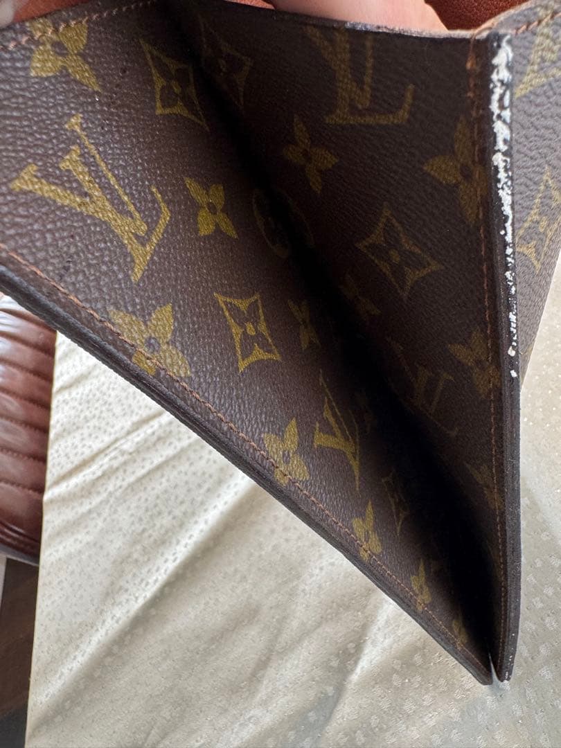 Louis Vuitton モノグラム A4書類ケース
