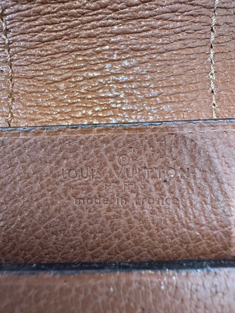 Louis Vuitton モノグラム A4書類ケース