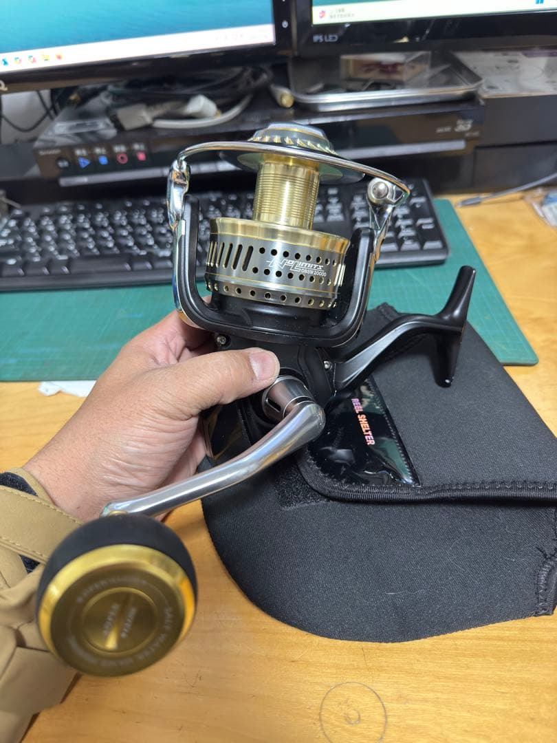 シマノ　13ステラSW18000HG　SOMスプール、ノブ付き!!