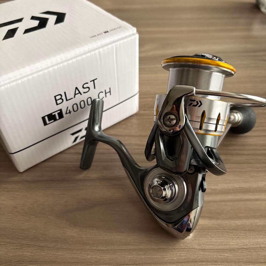 DAIWA BLAST LT 4000-CH スピニングリール