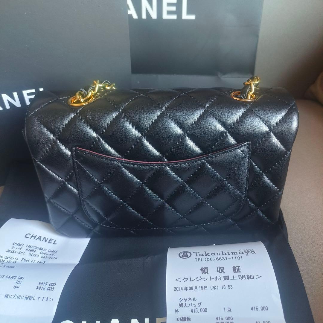 【実写画像】 ブラックショルダーバッグ キルティング