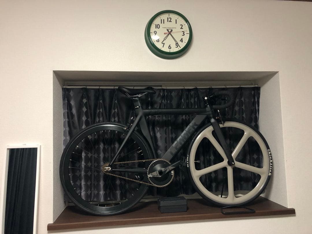 AEROSPOKE エアロスポーク フロント 700C ピスト バトンホイール