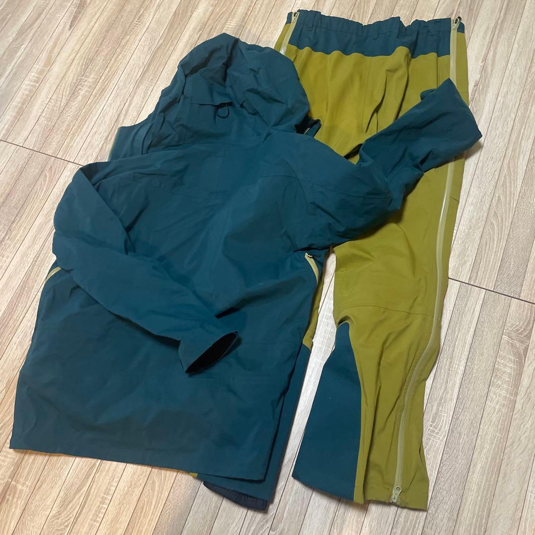 人気マウンテンハードウェア　ワードピーク3LサイズL 防水透湿バックカントリー