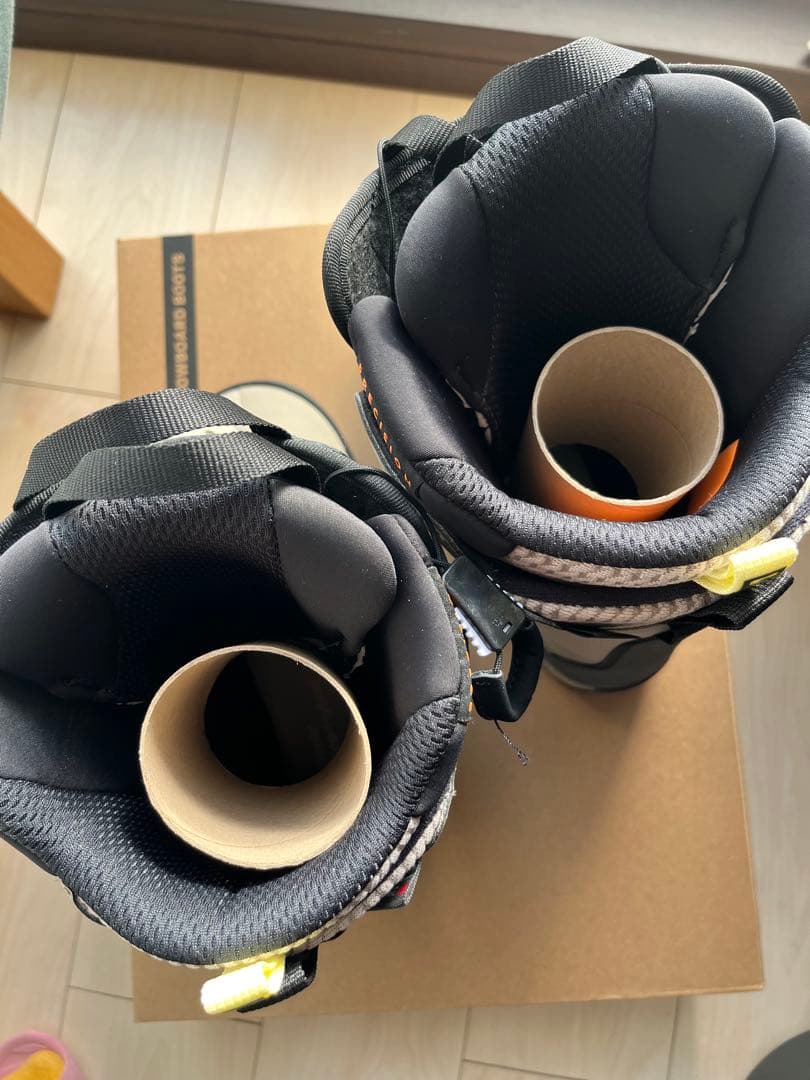 t*k様 SALOMONスノーボードブーツ DUAL BOA vista