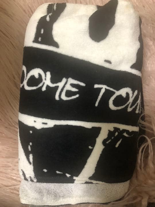 BIGBANG D-LITE が投げたライブタオル！レア