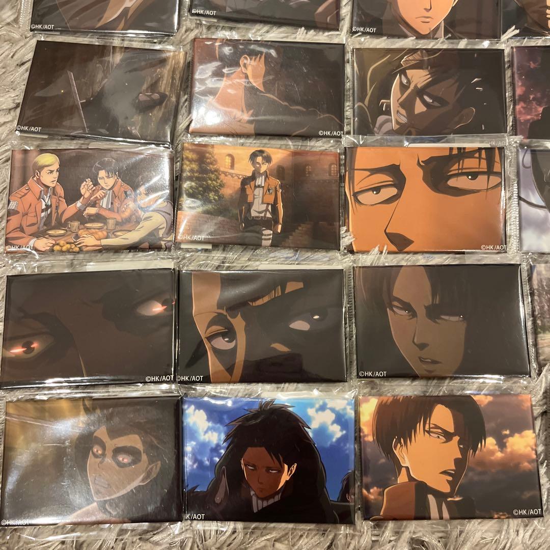 [単品可] 進撃の巨人　百景　リヴァイ　缶バッジ　単品1つ1000円