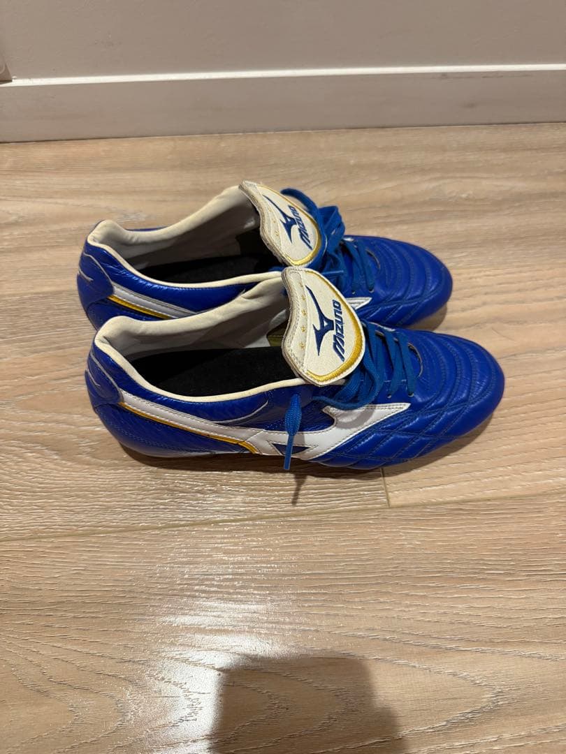 サッカースパイクミズノ