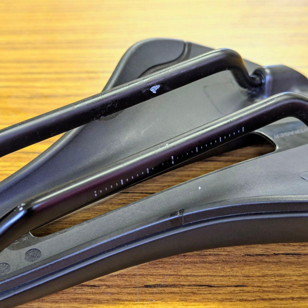 TREK Bontrager VERSE PRO カーボンレール サドル