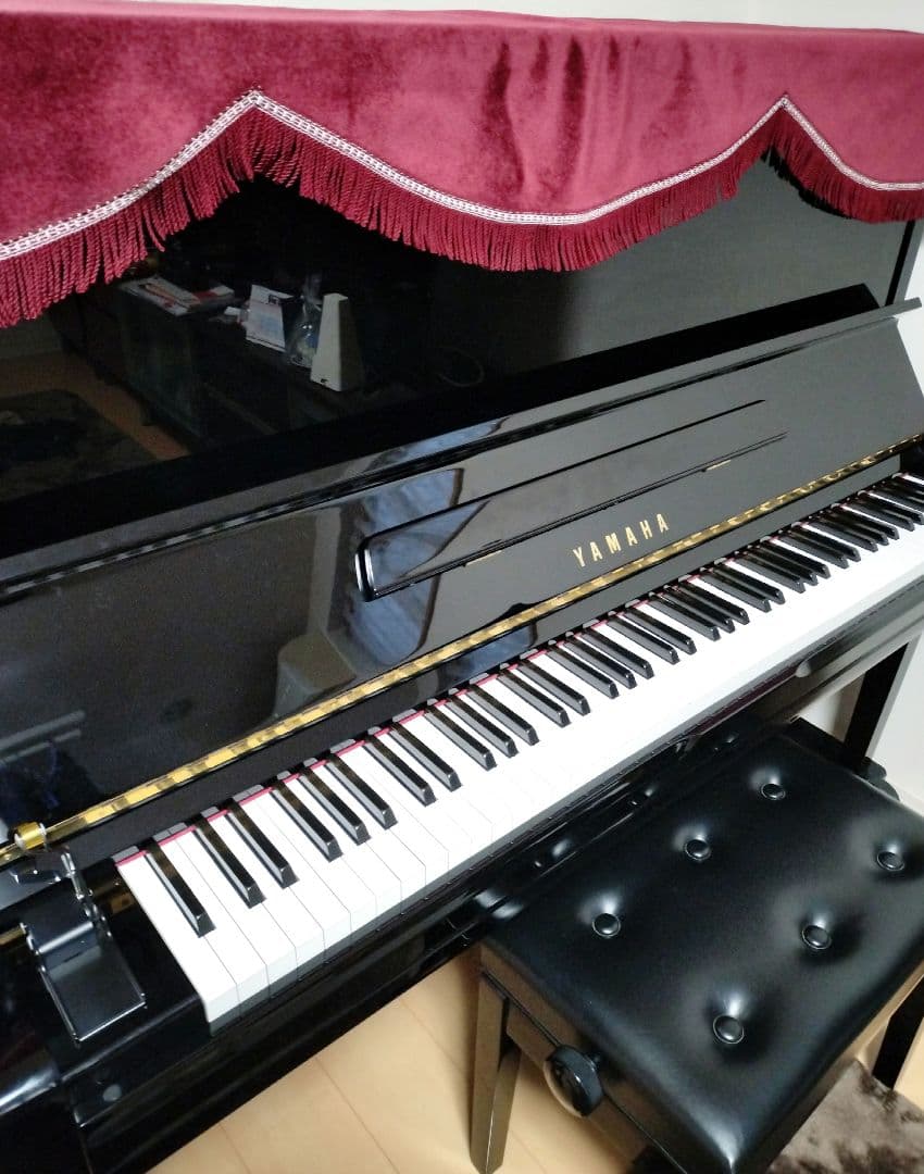 SUBARU ヤマハ　アップライトピアノ　U300S　 消音器付　付属品有