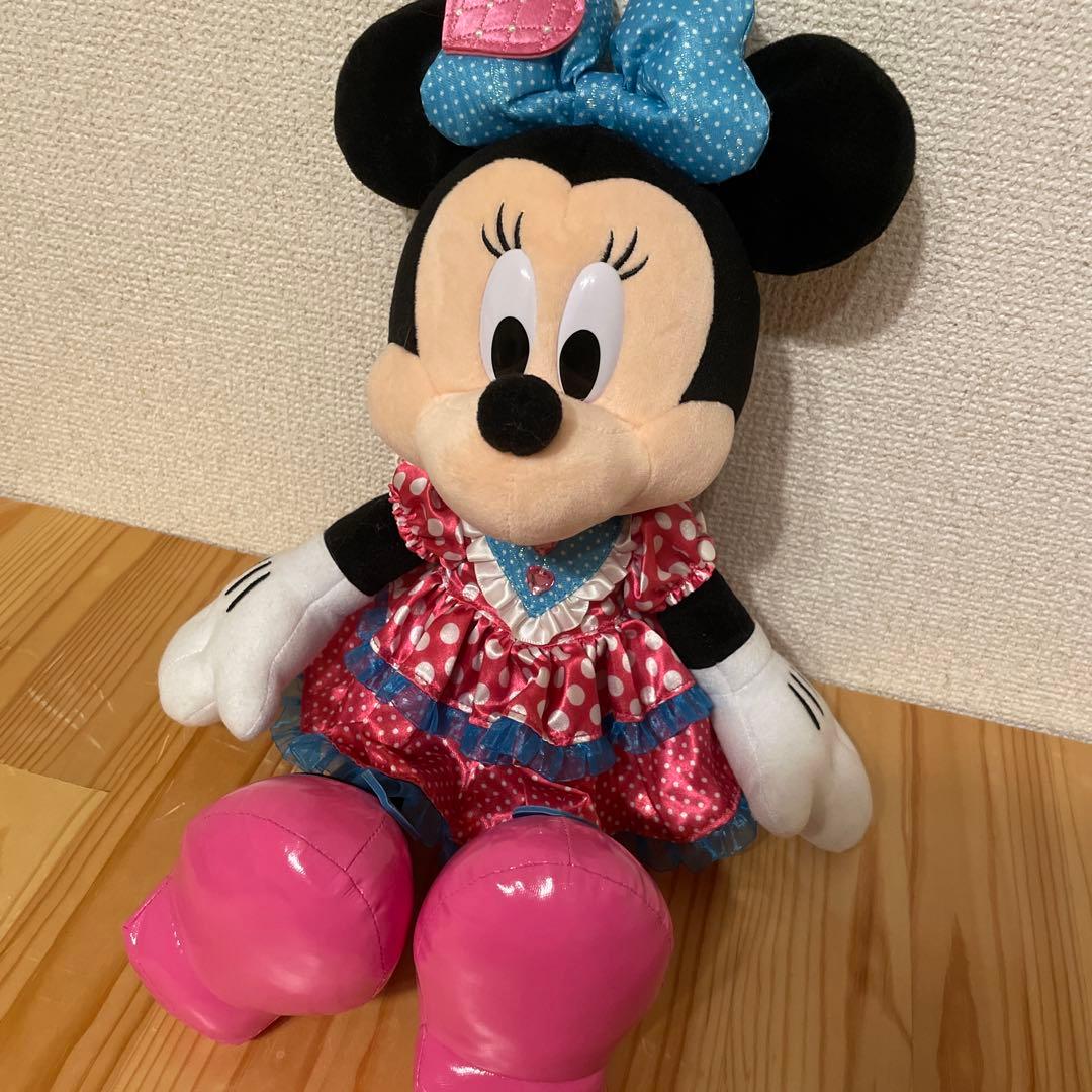 ミニーマウス ぬいぐるみ