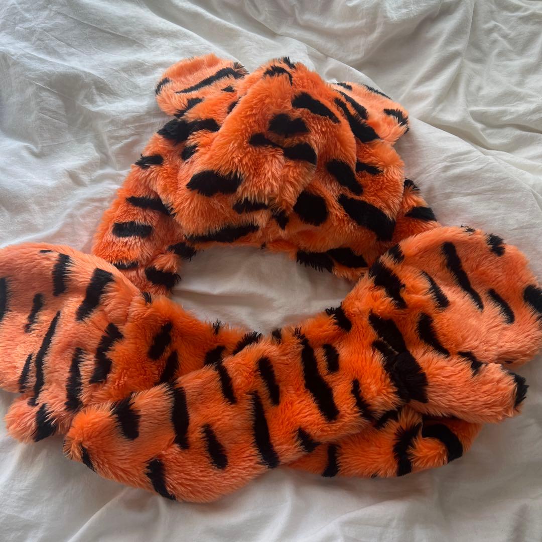 ディズニーティガーマフラーファンキャップ帽子