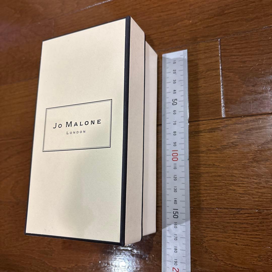 Jo Malone London BOXと紙袋